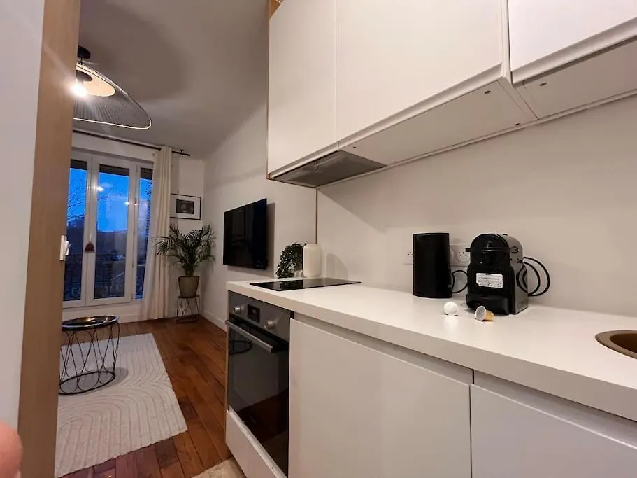 Ferienwohnung Cosy - Magnifique Vue Sur Parc Georges Brassens Paris