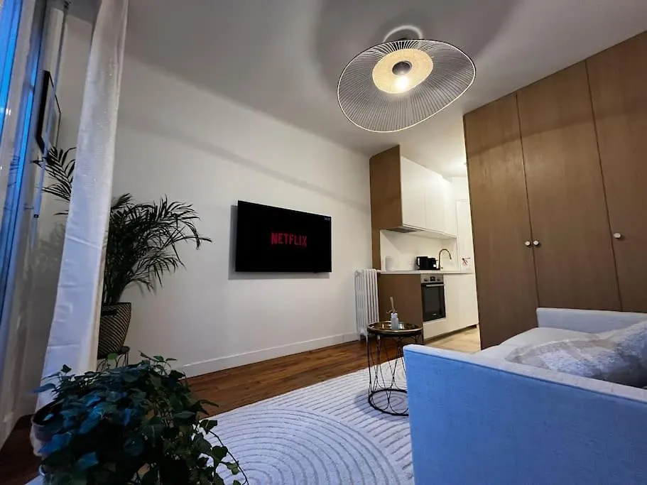 Ferienwohnung Cosy - Magnifique Vue Sur Parc Georges Brassens Paris